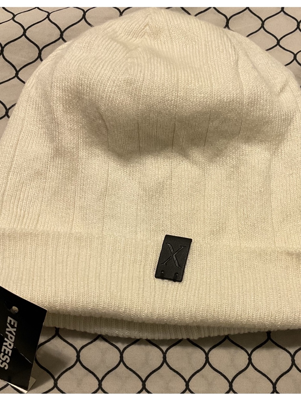 Express :Ribbed knit beanie Nwt - Picture 5 of 5